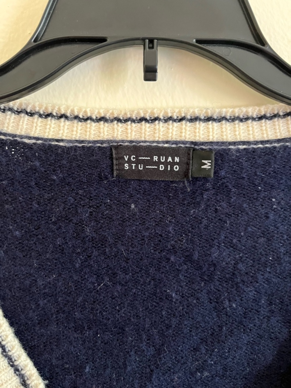 VC Ryan Studio Colorblock Cardigan - Picture 2 of 4
